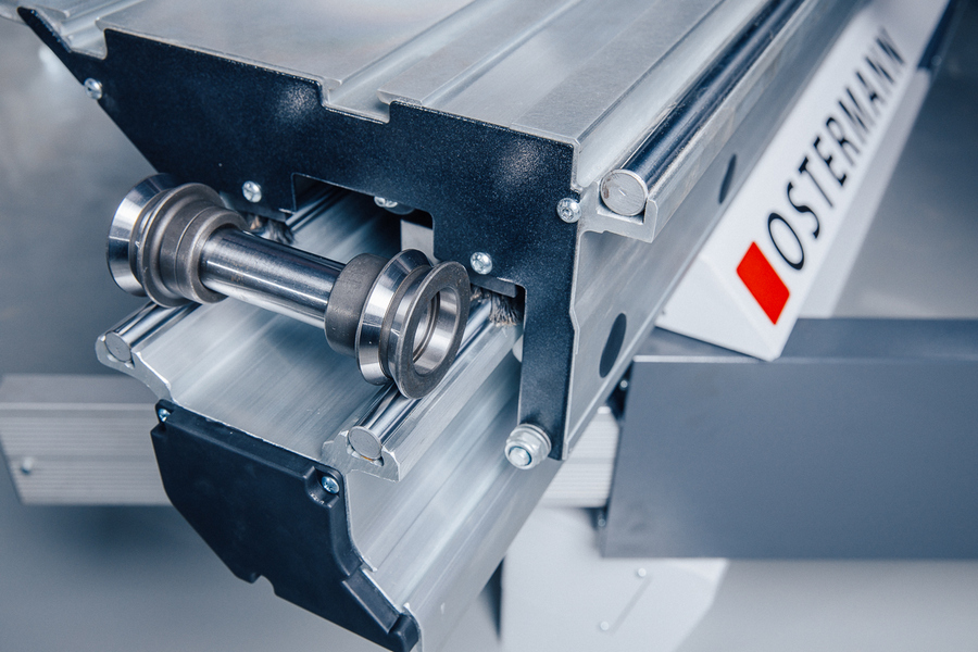 Роликовая каретка