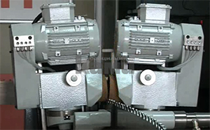 Станок для заточки широких ленточных пил по боковым граням мод. EM-92H 