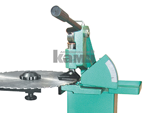 Станок для разводки зубьев цельных дисковых пил мод. R-СZ 