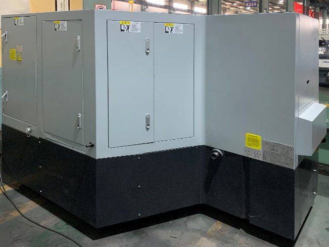 Полностью закрытая со всех сторон рабочая зона (кабинетная защита)