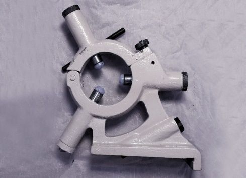 Закрытый неподвижный люнет