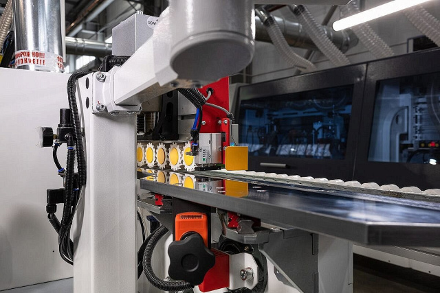 �������������� ������������������ ������ Falit WEG-700E