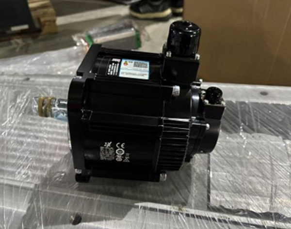 �������������� ����� �� ����� � ��� STONECUT MASTER LITE