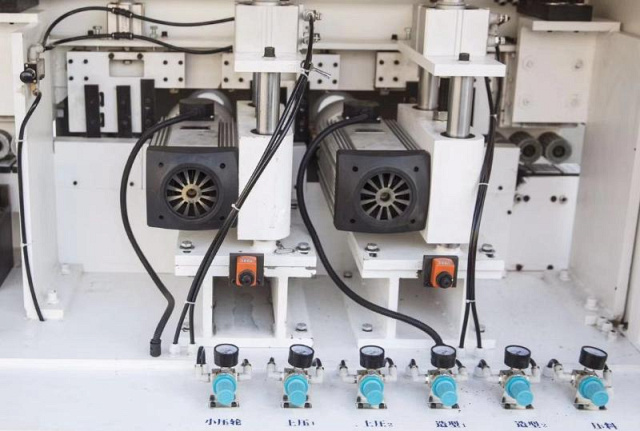 �������������� ������ ��� ������������ �-�������� ������ ��������� LS-40 TM