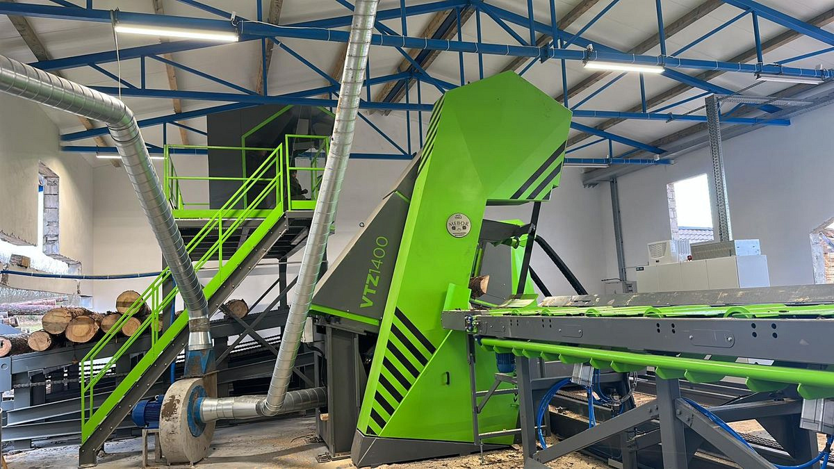 Вертикальная ленточная пилорама Mebor VTZ-1400 PLUS - купить по доступным  ценам с доставкой по России и СНГ в КАМИ