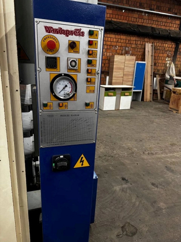 �������������� ������� ����� Vario Press 30-120/3 ��
