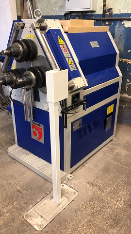    TRIUMPH THP 60 CNC 