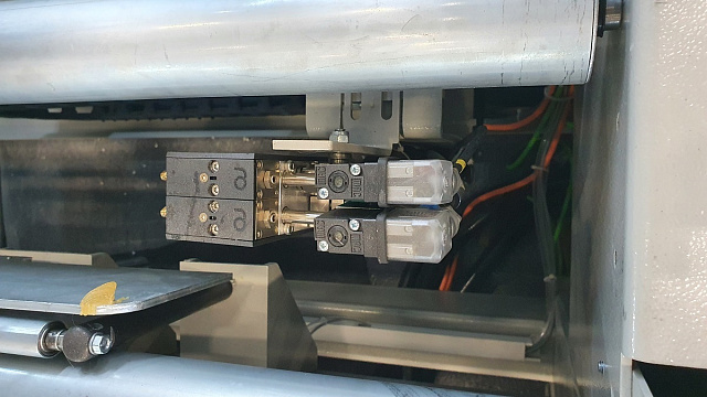Автоматическая линия для склейки коробок из гофрокартона INTELPACK 410