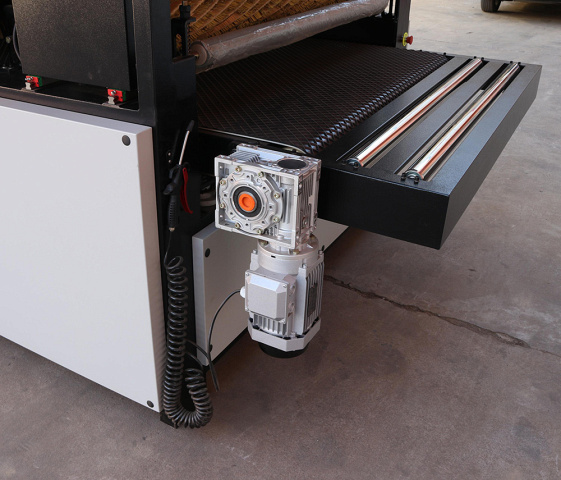 Рельефно-шлифовальный станок EcoWood 1000 V2.0 PRO