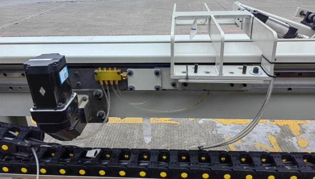         EcoWood Cut 230 Angle