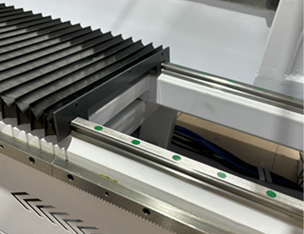                  MASTERDOOR CNC  2800
