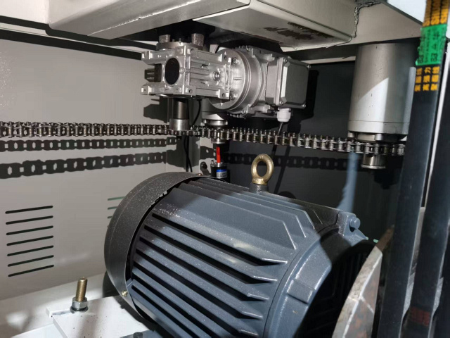 �������������-������������ ������ ECOWOOD SR-RP 400, 630, 1000, 1300