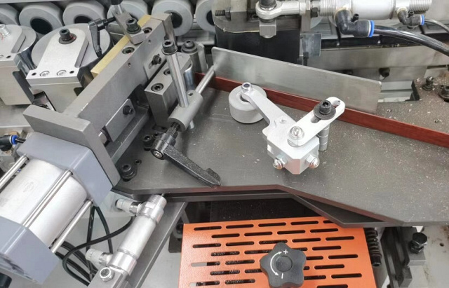    Excitech 736 Servo