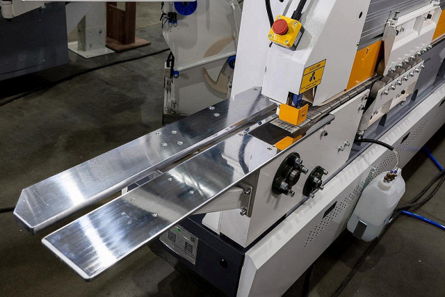 ���������������� ������������������ ������ Falit FEC758