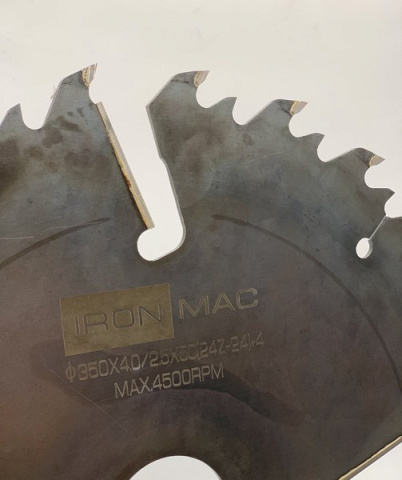   IRONMAC  ,  1100