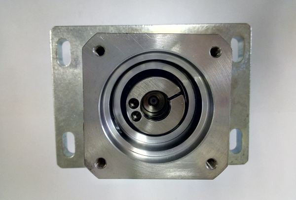 �������� � ����� Shimpo VRSF-10B-400-LN �� ��� X � ��������� ������ �01094