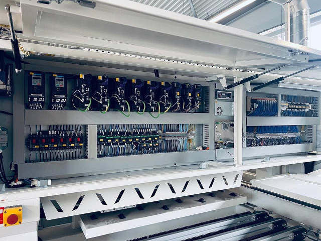 ����������-����������� ����� � ��� Nanxig ND612DCT