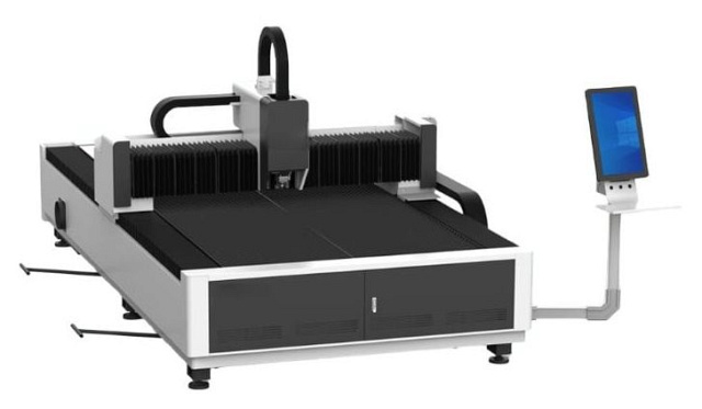 ������������������ �������� �������� ����� IRONMAC 3015� - 3000W (Raycus CE) 