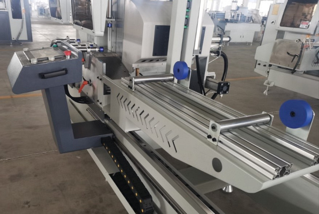      ALUCUT CNC 500  5000