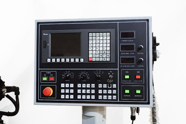 -  UNIVEQ UCG-4520NC3 