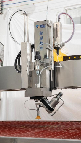 C����� ��� ��������������� ����� � ��� QUADRO WATERJET 5