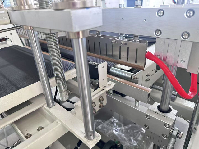 ����������� ����� � �������������� ������ EcoWood Pack Line