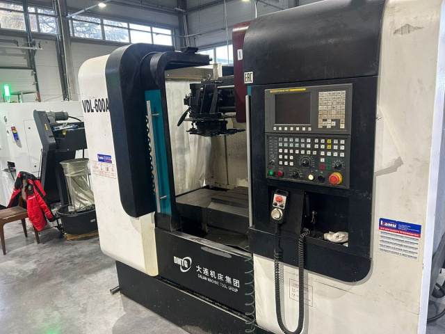 Фрезерный обрабатывающий центр DMTG VDL-600A БУ