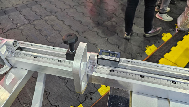-  Filato EXPERT 3200 CNC