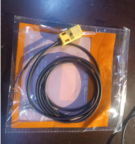 ������  ZS-1805N