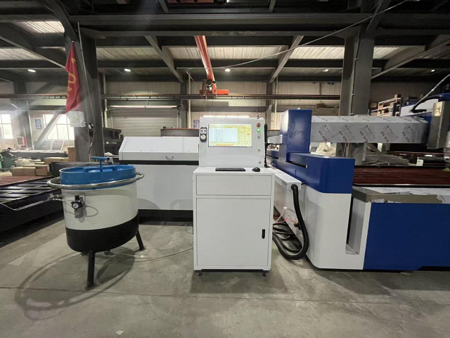 C����� ��� ��������������� ����� � ��� QUADRO WATERJET 5