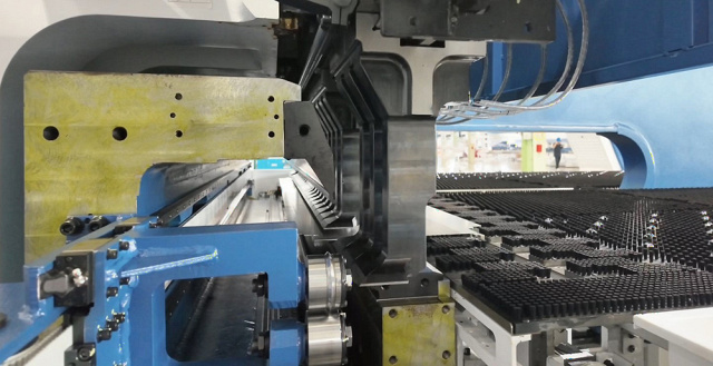 �������������� ��������� YAWEI c ���������� ���������� ����������� FBE 2520