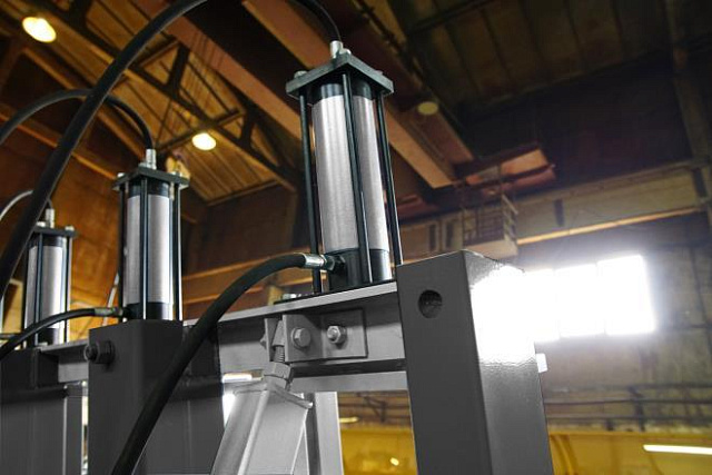     IRONMAC Press 150/HM