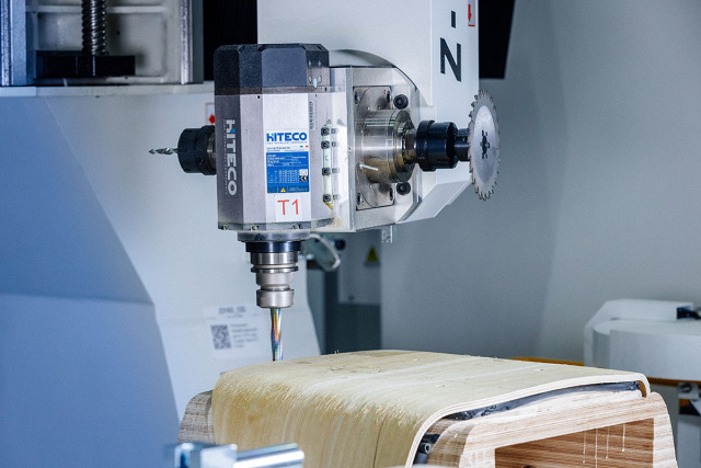 ���������� �������������� ������ QUADRO TEOS Z-1000 ATC 2+1 � ATC (ONE HITECO)