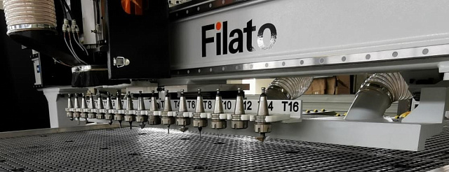 Обрабатывающий центр с ЧПУ с автоматической сменой инструмента Filato RS 2028 Lab