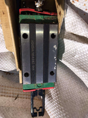 �������� ��������� HIWIN (HGH25HA)