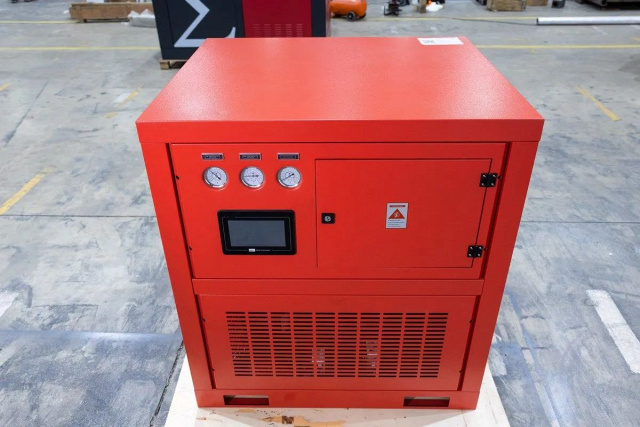 TH-200