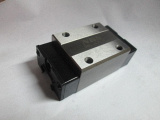Подшипник линейный SNC 25 P1N