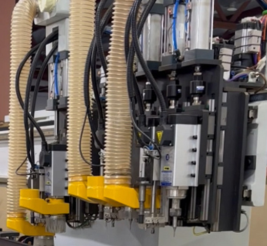 ����������-����������� ����� � ��� ��� ������������ ��������� � ����� � ������� �������� MASTERDOOR CNC MTJ-2400A 