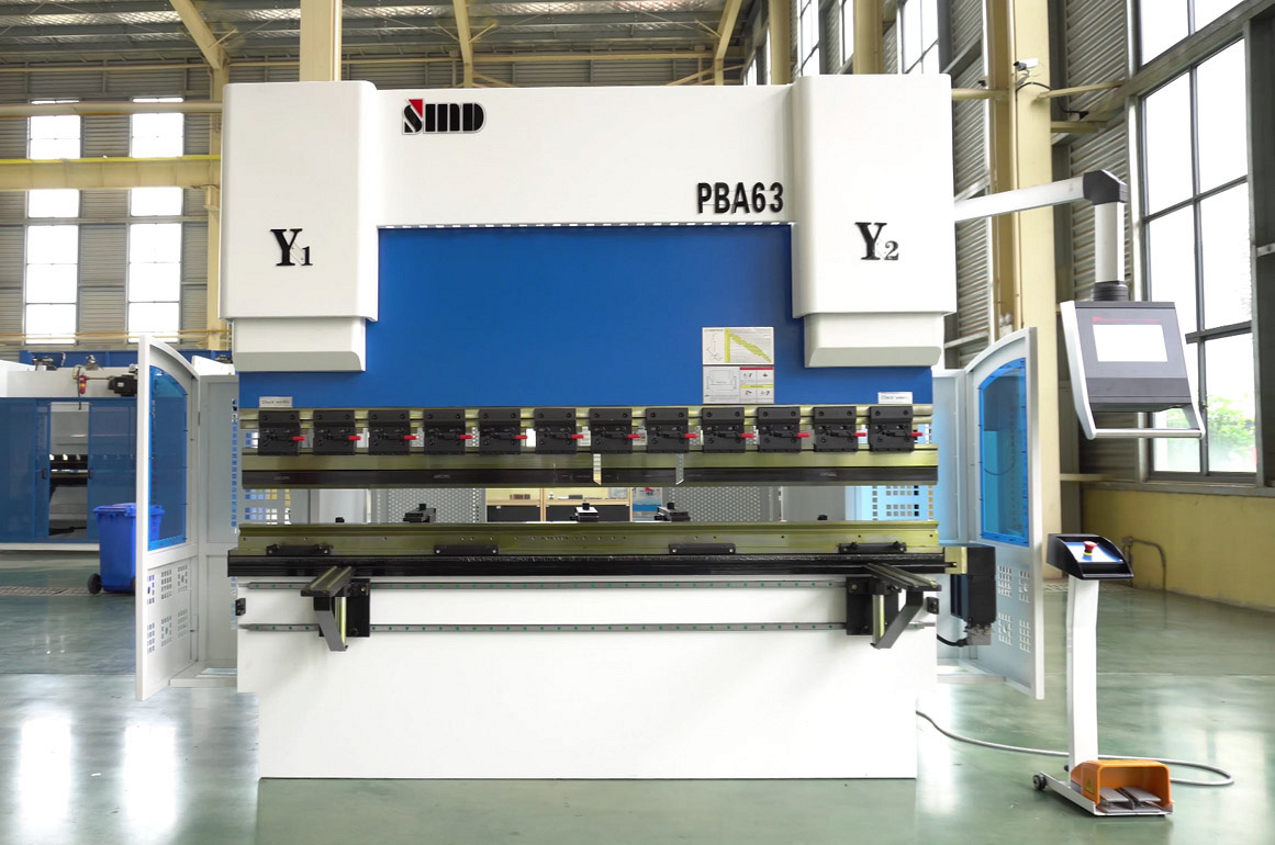 Гидравлический листогибочный пресс SMD PBA 170-3200 - купить по доступным  ценам с доставкой по России и СНГ в КАМИ