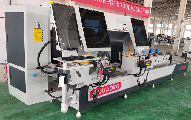 �������������� ����������� ���� � ��� QUADRO ALUCUT CNC 550 � 4500 Servo 22,5� - 157,5�