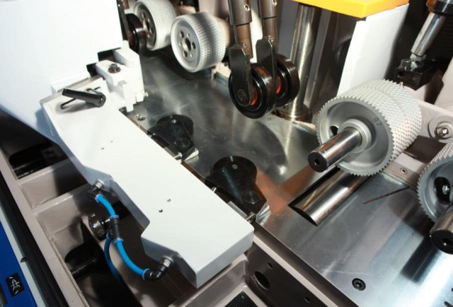 ���������������� ���������-��������� ������ QUADRO 923 Ultra