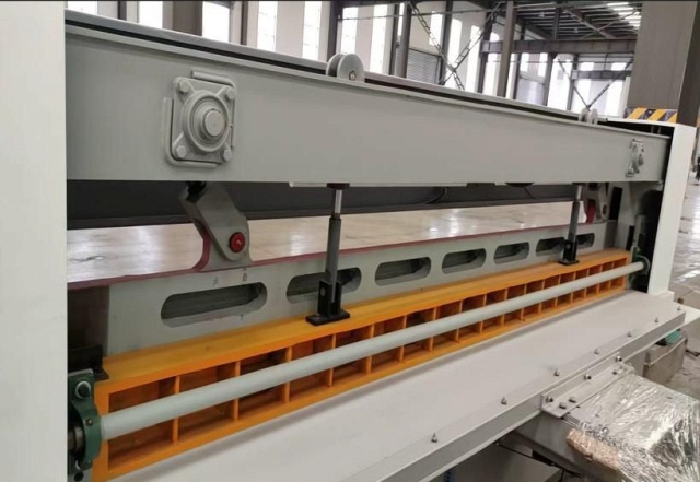 ��������� ��� ����� ����� EcoWood InterCut 3200A / 4000�