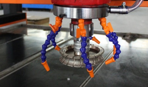 �������������� ����� �� ����� � ��� STONECUT MASTER LITE